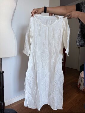 Women’s White Scoop Neck Kurta